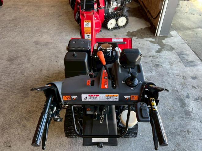 除雪機WADO　SXC1070H！オーガ上下電動油圧式！左右旋回レバー！電動シューター