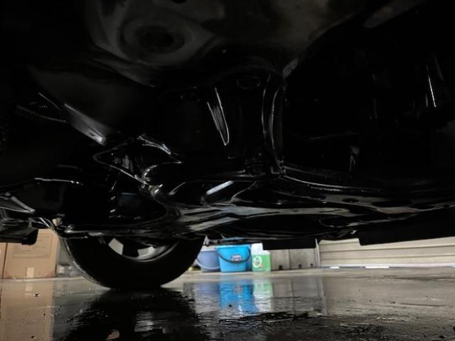 ヴォクシー本州仕入　ワンオーナー　アルパインリアモニター　ストラーダナビ　フルセグ地デジ　ＤＶＤ再生　Ｂｌｕｅｔｏｏｔｈオーディオ　バックカメラ　純正エンジンスターター　純正ＬＥＤヘッドライト　純正ＥＴＣ 4WD 2000 5Dr