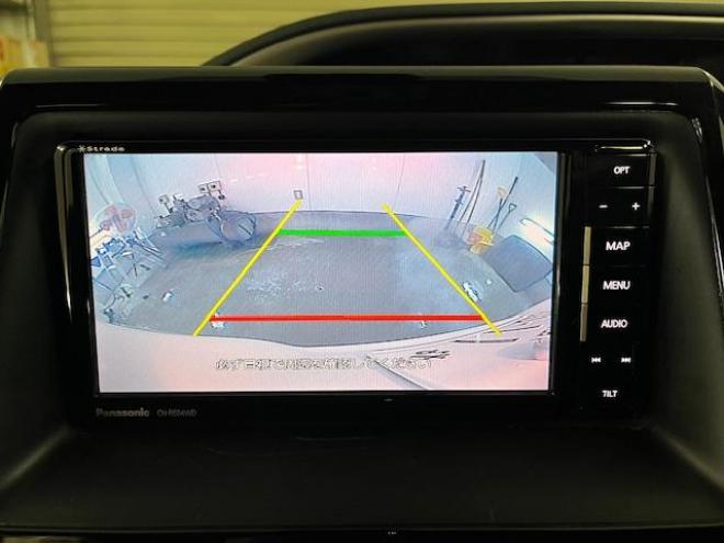 ヴォクシー本州仕入　ワンオーナー　アルパインリアモニター　ストラーダナビ　フルセグ地デジ　ＤＶＤ再生　Ｂｌｕｅｔｏｏｔｈオーディオ　バックカメラ　純正エンジンスターター　純正ＬＥＤヘッドライト　純正ＥＴＣ 4WD 2000 5Dr