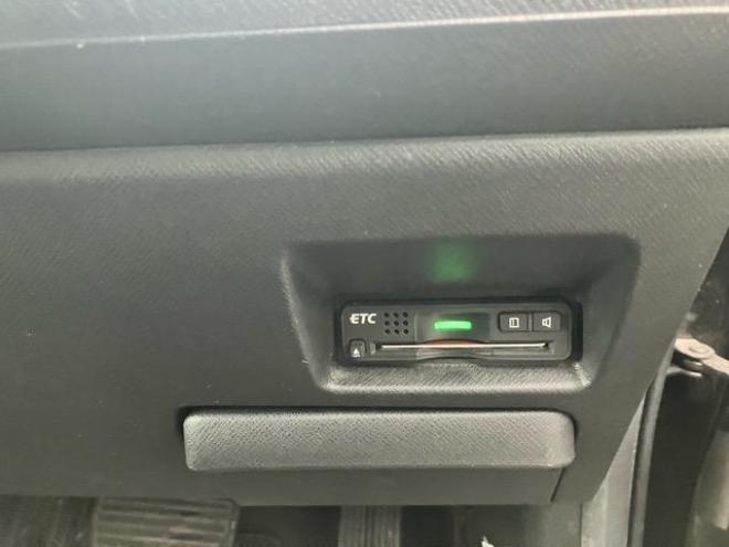 ステップワゴンスパーダ　Z 4WD 2000 5Dr