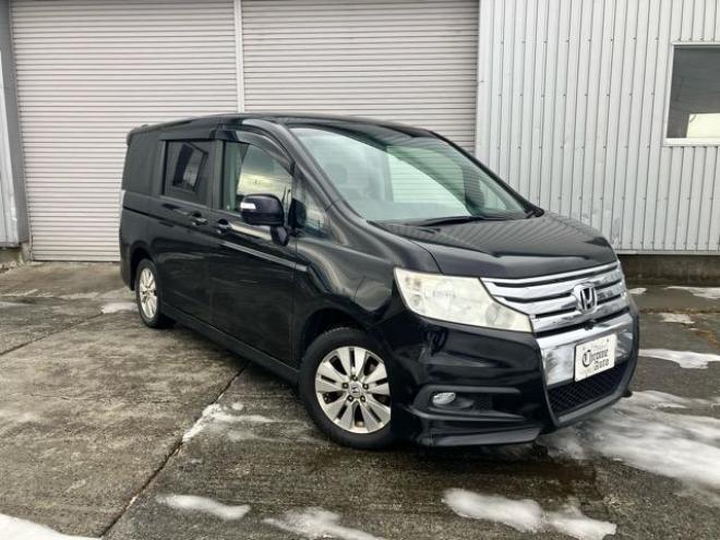 ステップワゴンスパーダ　Z 4WD 2000 5Dr