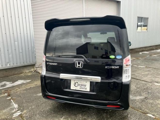 ステップワゴンスパーダ　Z 4WD 2000 5Dr