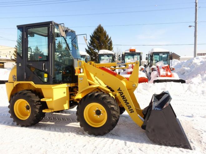 ホイールローダヤンマー V4-7  バケット容量0.5m3