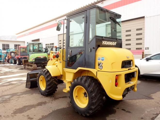 ホイールローダヤンマー V4-7  バケット容量0.5m3