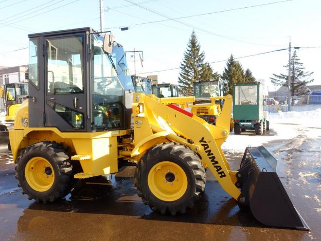 ホイールローダヤンマー V4-7  バケット容量0.5m3
