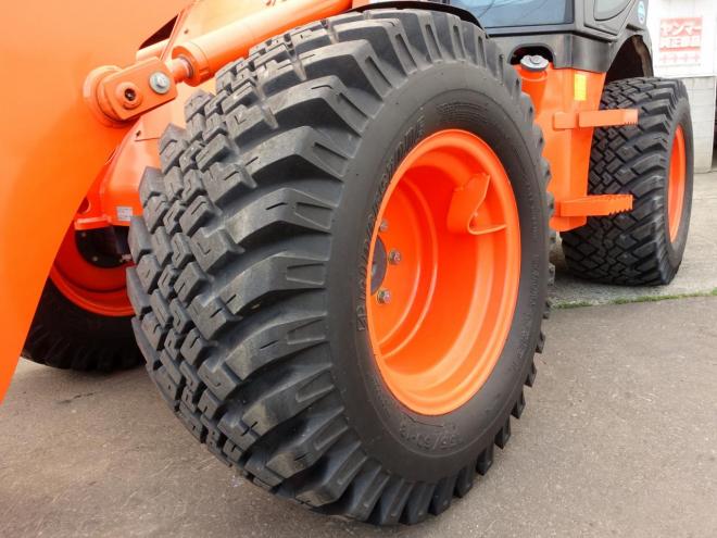 ホイールローダ日立 ZW40-5B  バケット容量0.5m3