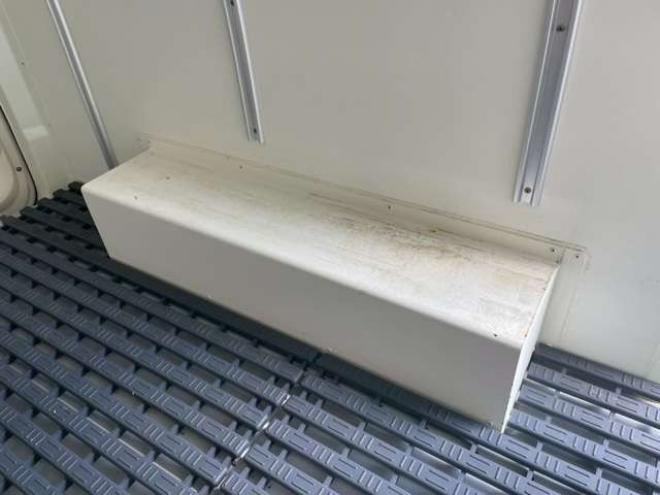 ハイエースバン2.8 中温冷凍バン ロング ディーゼルターボ 4WD　 2800