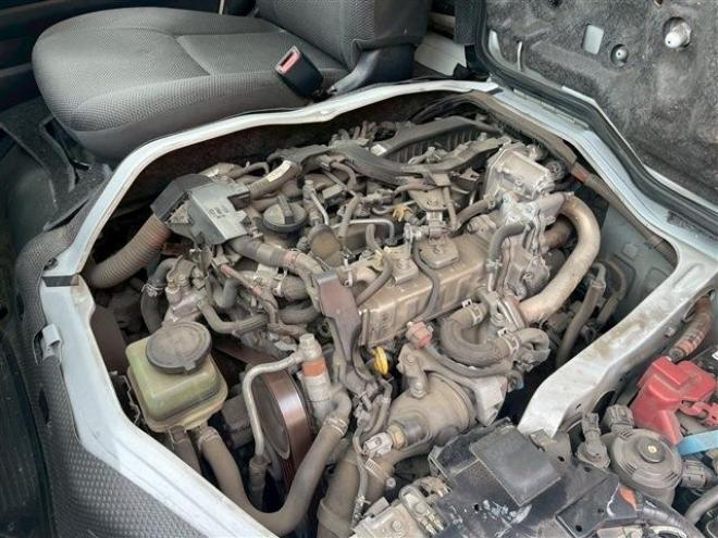 ハイエースバン2.8 中温強化冷凍バン ロング ディーゼルターボ 4WD　 2800