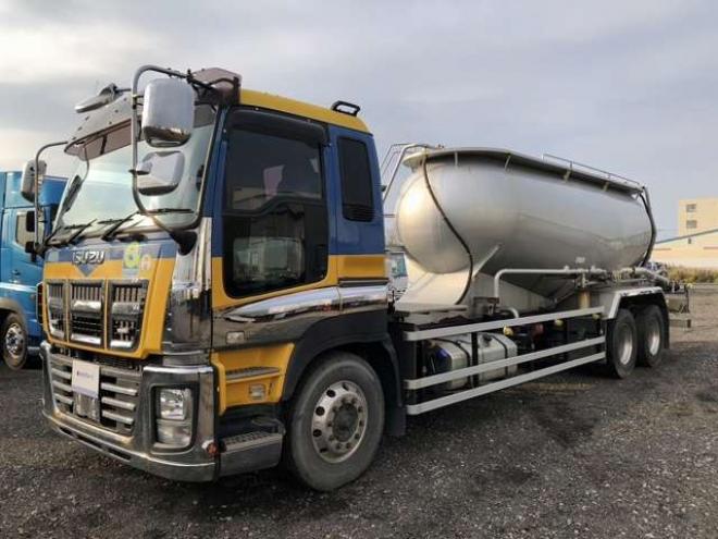 ギガ粉粒体運搬車 QKG-CYY77A 極東開発工業　 2WD 9830