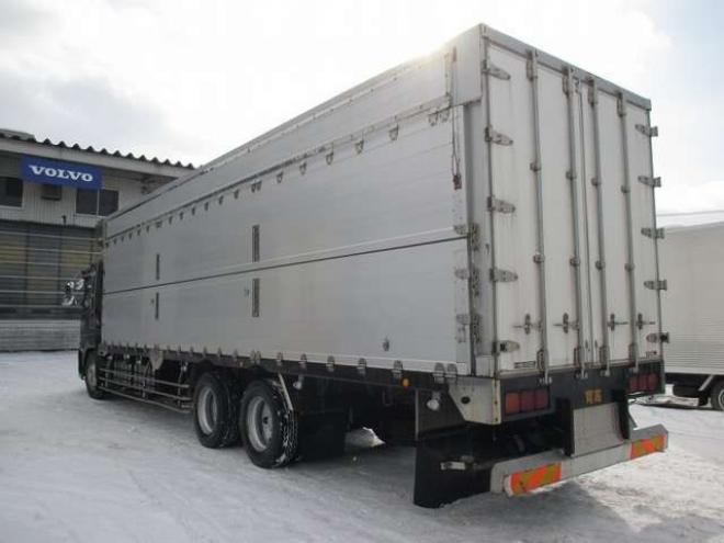 クオンチップ運搬車　ADG-CD4ZA　クオン　 2WD 13070