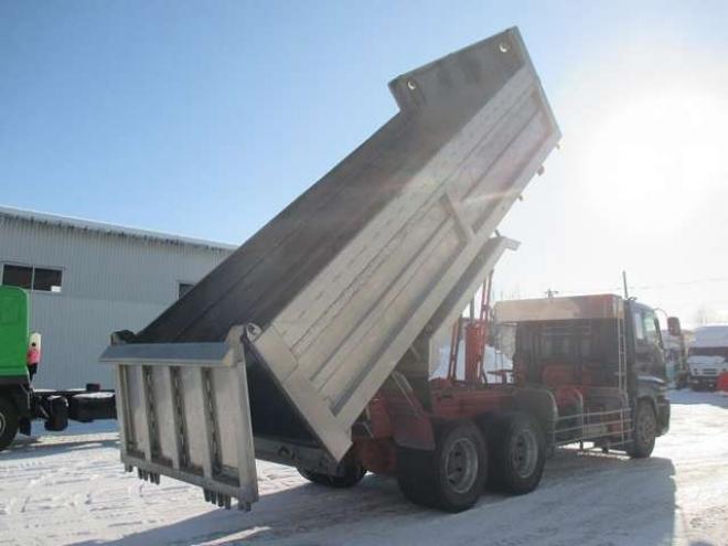 ギガ深ダンプ KL-CYZ51P3 水密式　水抜き穴有り　 2WD 14250