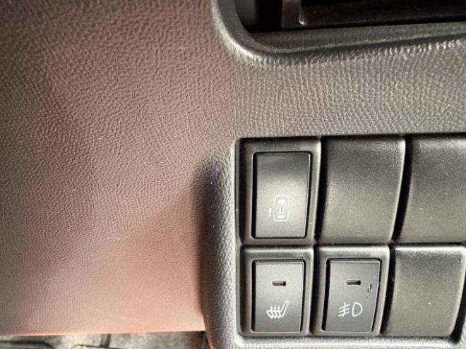 ルークス（店長おすすめコミコミ車）ハイウェイスター 4WD 660 5Dr