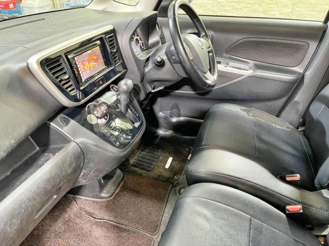 デイズルークス660ハイウェイスターX Gパッケージ 4WD 5年保証 スマキー 夏冬タイヤ 寒冷地仕様 禁煙 車検整備2年付