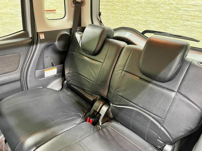 デイズルークス660ハイウェイスターX Gパッケージ 4WD 5年保証 スマキー 夏冬タイヤ 寒冷地仕様 禁煙 車検整備2年付