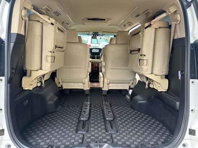 ヴェルファイアハイブリッド 2.5 V E-Four 4WD　社外アルミ　オートミラー　ETC　ドライブレコーダー　ローダウン　ワンオーナー　両側電動スライドドア　パワステ　パワーウィンドウ　ベージュ革シート　純正ナビ　バックカメラ　ABS　キーレスエントリー 2500