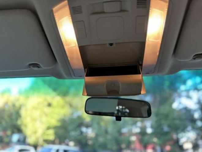 ヴェルファイア2.4 X 4WD　ワンオーナー　パワーウィンドウ　パワステ　社外ナビ　純正アルミ　ABS　キーレス　バックカメラ　左側電動スライドドア　ETC　ワイパーデアイサー 2400