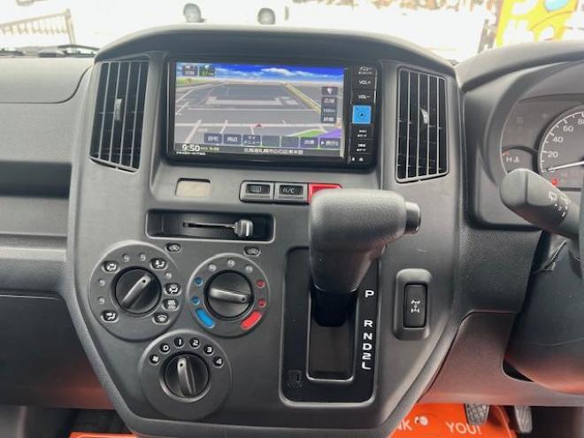 NT100クリッパーDX　4WD 4WD 660 2Dr