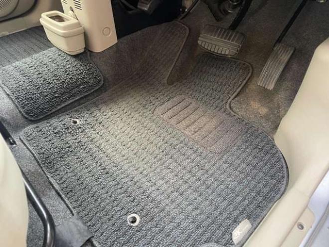 eKワゴンMX 4WD　1年間走行距離無制限保証/4速AT/走行30000キロ/夏冬タイヤ付き/キーレス/シートヒーター/車検整備2年付き/法定整備/禁煙車/修復歴無し 660