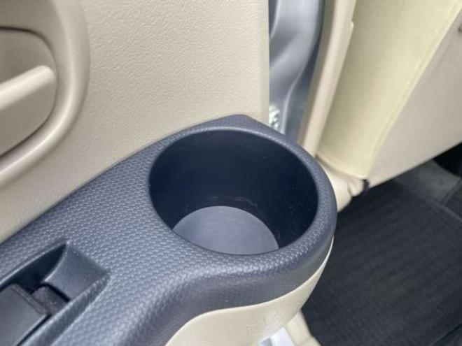 eKワゴンMX 4WD　1年間走行距離無制限保証/4速AT/走行30000キロ/夏冬タイヤ付き/キーレス/シートヒーター/車検整備2年付き/法定整備/禁煙車/修復歴無し 660