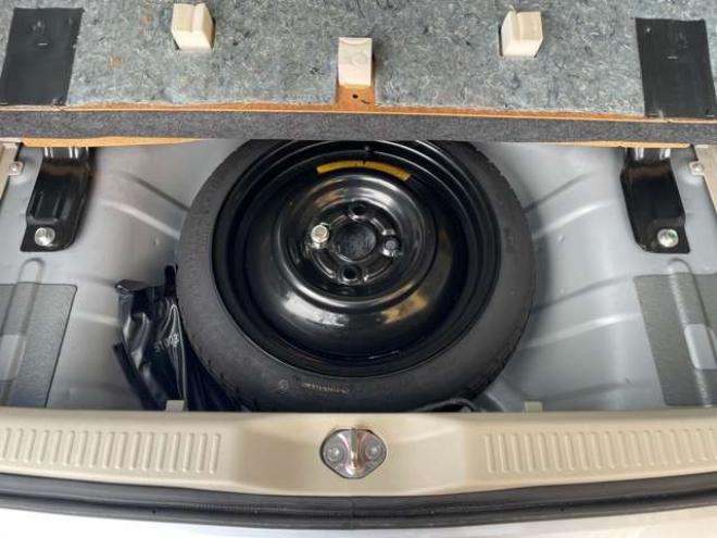 eKワゴンMX 4WD　1年間走行距離無制限保証/4速AT/走行30000キロ/夏冬タイヤ付き/キーレス/シートヒーター/車検整備2年付き/法定整備/禁煙車/修復歴無し 660