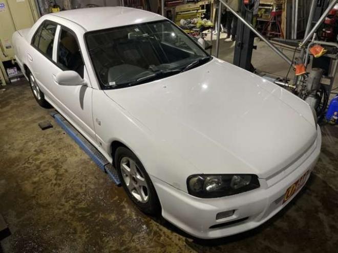 スカイライン2.0 GT　検新規(2年付)市内コ・ミ・コ・ミ 2WD 2000