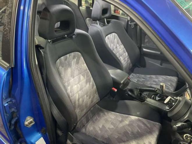 スカイライン2.5 25GT FOUR 4WD　5MT!4WD!検8年12月!市内コ・ミ・コ・ミ 2500