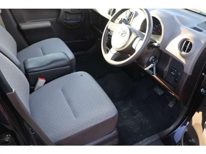 パッソ1.0 X 4WD　検2年　キーレス　自社　ローンカノウ 1000