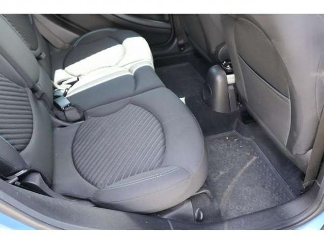 ミニクロスオーバー クーパーS オール4　検2年　自社　ローンカノウ　社外ナビ 正規輸入車 4WD 1600