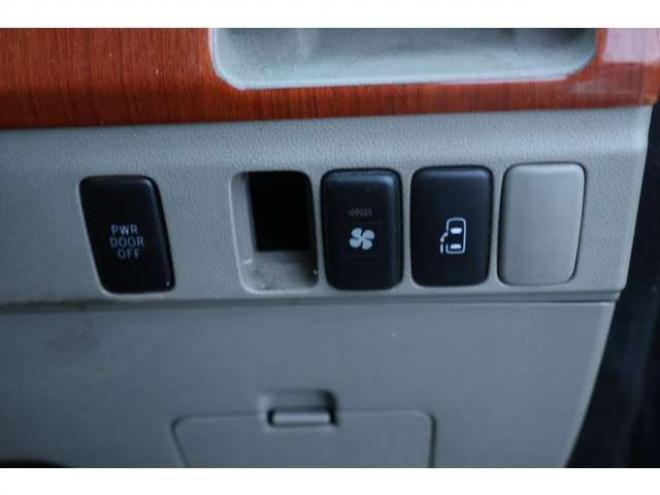 アトレーワゴン カスタムターボRS 4WD　検二年　TV　ターボ　自社　ローンカノウ 660