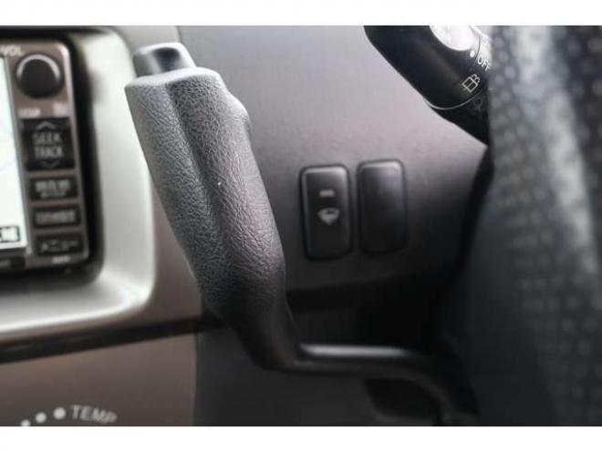 bB1.3 Z Qバージョン 4WD　検2年　社外ホイール　スタッドレス　HDD付社外ナビ　自社　ローンカノウ 1300