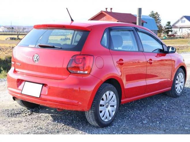 ポロ1.4 コンフォートライン　検R9/5　社外ナビ　バックカメラ　TV　自社　ローンカノウ 正規輸入車 2WD 1400