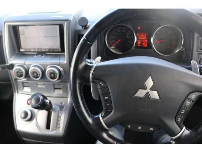 デリカD：5 2.4 G プレミアム 4WD　検2年　両側電動スライドドア　エンスタ　パドルシフト　TV 2400