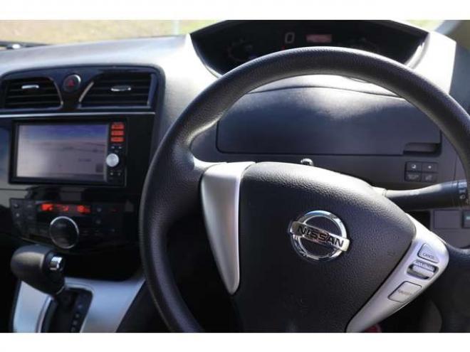 セレナ2.0 20S 4WD　検2年　自社　ローンカノウ 2000