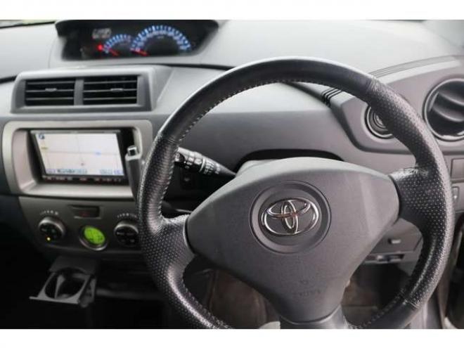 bB1.3 Z 4WD　検2年　ナビ　自社　ローンカノウ 1300