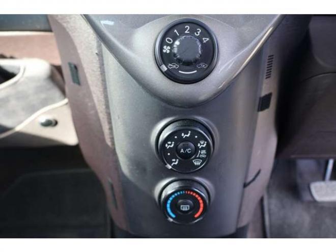 iQ1.0 100G　検2年　社外ホイール　自社　ローンカノウ 2WD 1000