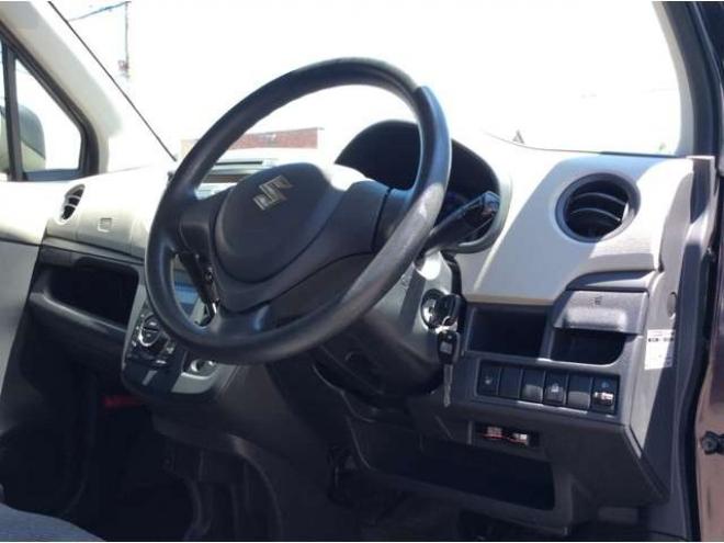 ワゴンRFX 4WD　キーレス　オートエアコン　シートヒーター　ミラーヒーター　アイドリングストップ　助手席シートアンダーボックス　電動格納ミラー　ETC　純正オーディオプレーヤー　CD　FM/AM　AUX 660