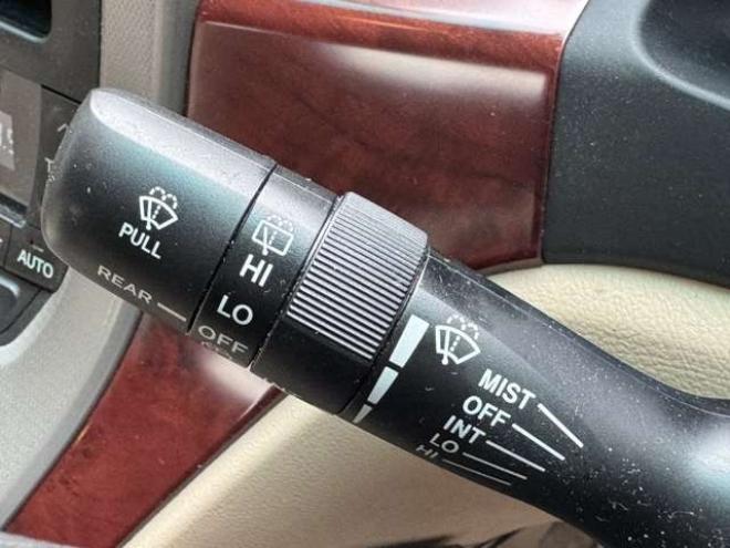 ヴェルファイア2.4 X 4WD　夏冬タイヤ　ナビ　TV　Bカメラ　Bluetooth　Pスライド　Egスターター 2400