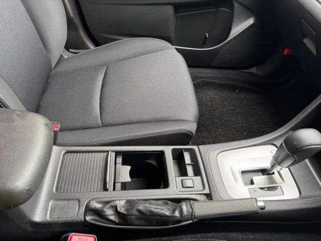 インプレッサスポーツ 2.0 i アイサイト 4WD　ナビ　TV　Bカメラ　Egスターター　夏冬タイヤ 2000