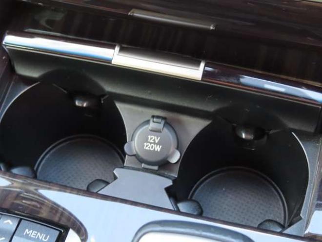 レクサスLS 460 バージョンC Iパッケージ　エンジンスターター・ETC・ステアリングヒーター・シートヒーター・革シート・クルーズコントロール 2WD 4600