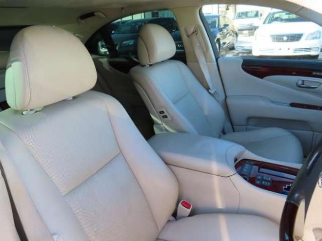 レクサスLSハイブリッド 600h バージョンS Iパッケージ 4WD　 5000