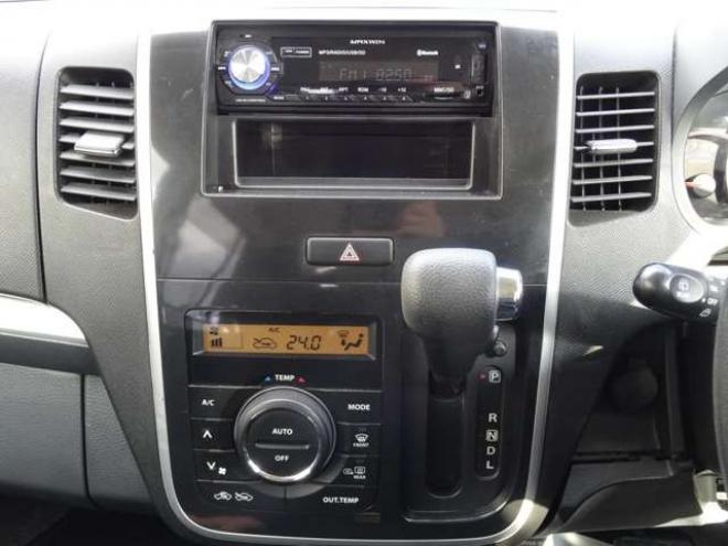 ワゴンRスティングレー リミテッドII 4WD　シートヒーター・HID・禁煙車・ポリマーコーティング・1年保証 660