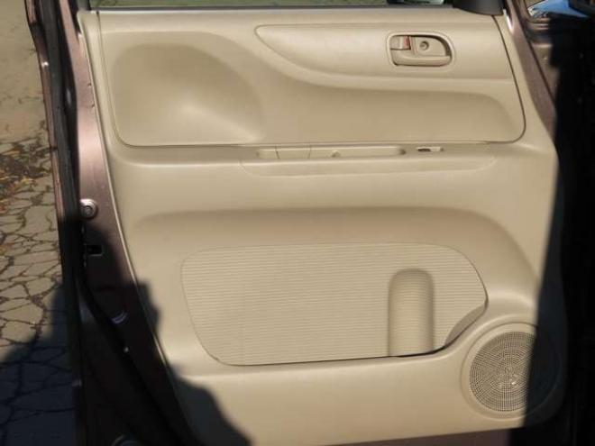 N-BOXG Lパッケージ 4WD　 660