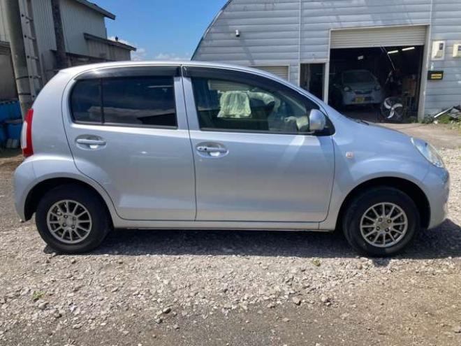 パッソ1.0 X Lパッケージ 4WD　福祉車輛 ETC ウェルキャブ車(助手席リフトアップシート車・電動式) キーレスエントリー 電動格納ミラー CVT 衝突安全ボヂィー ABS ESC CD MD 1000