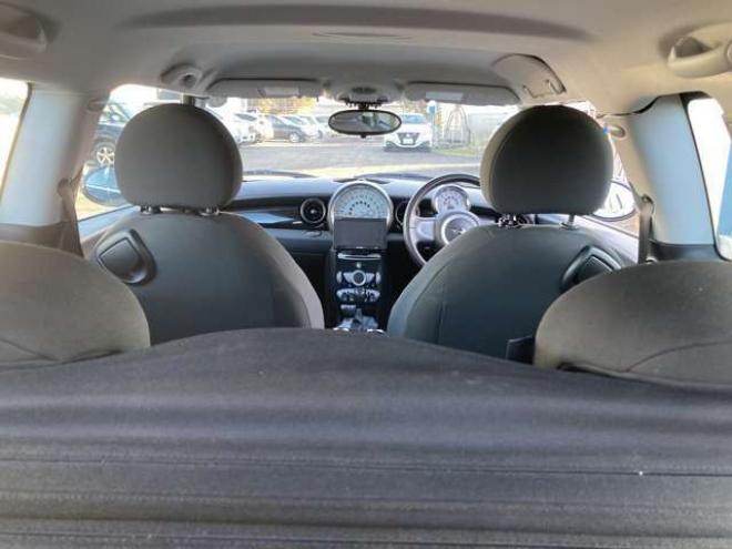 ミニクラブマン クーパー　サクラ・エディション日本 ETC ナビ 革シート キーレスエントリー パワーシート 正規輸入車 2WD 1600