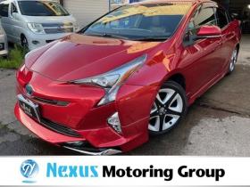 プリウス　1.8 S ツーリングセレクション E-Four 4WD　フルエアロ・純正9インチナビ・Sセンス 1800