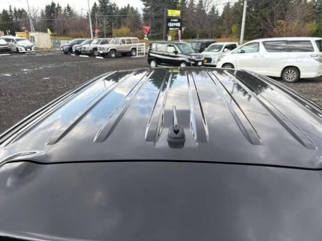 アウトランダーPHEV2.0 G ナビパッケージ 4WD　 2000