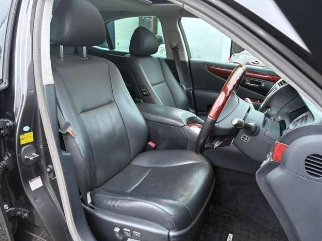 レクサスLS 460 Iパッケージ　 2WD 4600