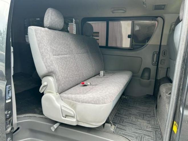 ハイエースバン　４ＷＤ　ＥＴＣ　両側スライドドア　アルミホイール　エアコン　パワーウィンドウ　運転席エアバッグ　助手席エアバッグ　ＣＤ　ＵＳＢ　Ｂｌｕｅｔｏｏｔｈ 4WD 2500(D) 5Dr