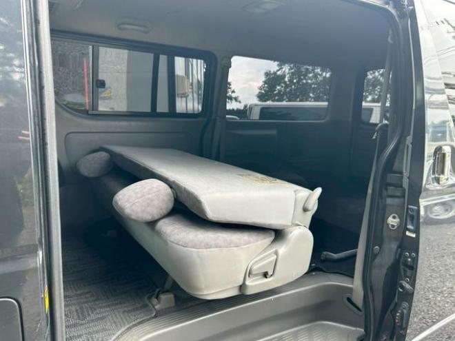 ハイエースバン　４ＷＤ　ＥＴＣ　両側スライドドア　アルミホイール　エアコン　パワーウィンドウ　運転席エアバッグ　助手席エアバッグ　ＣＤ　ＵＳＢ　Ｂｌｕｅｔｏｏｔｈ 4WD 2500(D) 5Dr