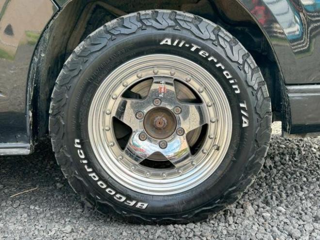 ハイエースバン　スーパーＧＬ　ＥＴＣ　バックカメラ　ナビ　両側スライドドア　ＡＴ　アルミホイール　エアコン　パワーウィンドウ　運転席エアバッグ 4WD 3000(D) 5Dr